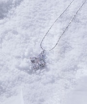 Cubic 大粒クローバーネックレス