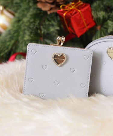 エンボスハートがま口ウォレット