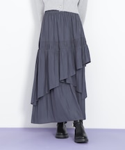 割線ランダムティアードスカート