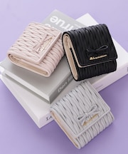 ミニリボンパフィフラップウォレット