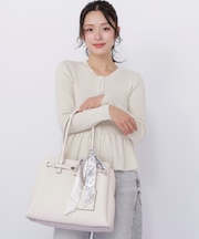 スカーフ付きベルテッドトート