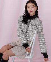 ビジューブレード付きツイードジャケット