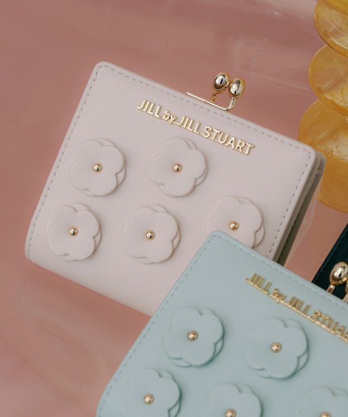 フラワーモチーフウォレット