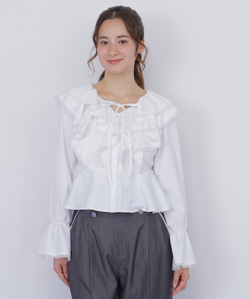レーストリムラッフルブラウス