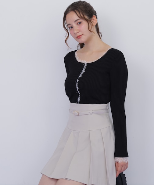 レーストリミングリブニット