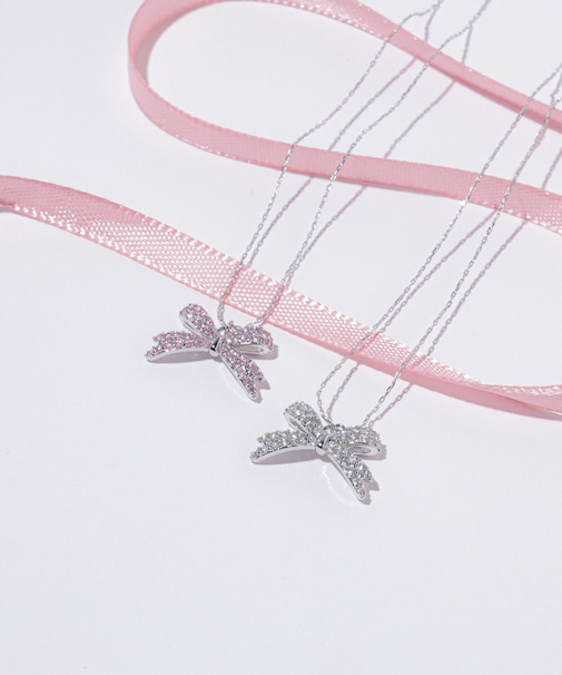 Cubic パヴェリボンネックレス