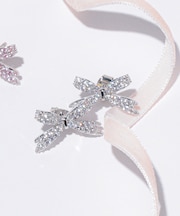 Cubic パヴェリボンピアス