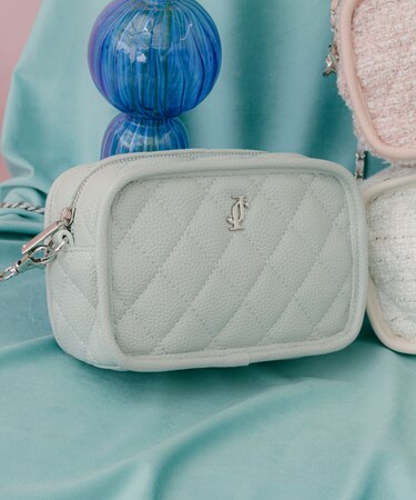 パイピングショルダーバッグ