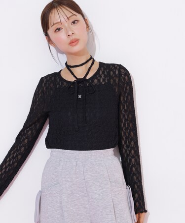 チョーカー付きレースカットソー