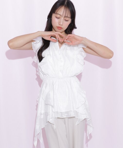 シアーオパールラッフルブラウス