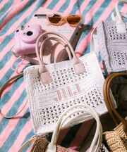 スクエアロゴトート