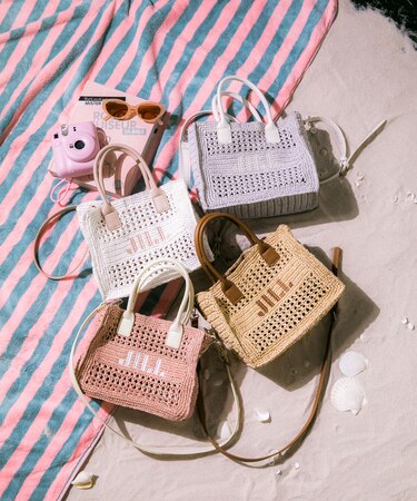 スクエアロゴトート