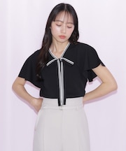 フレアスリーブボウタイニット