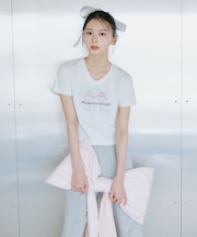 〈RIBBONシリーズ〉フロントロゴTシャツ