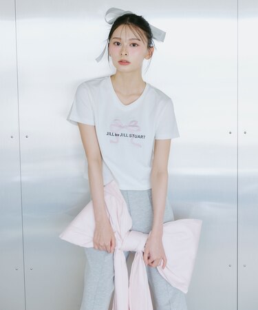 〈RIBBONシリーズ〉フロントロゴTシャツ