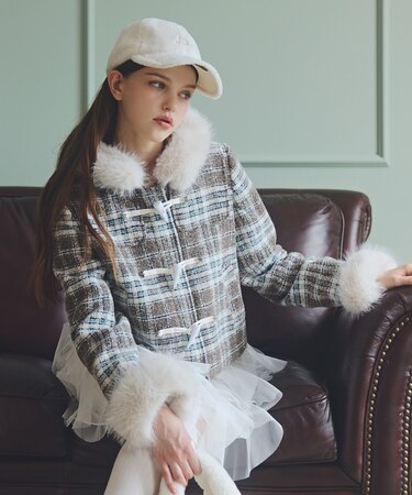フェイクファー付きショートダッフルコート 26AW