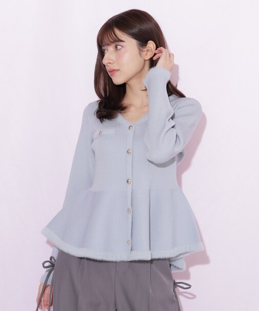 フェザートリムペプラムニット