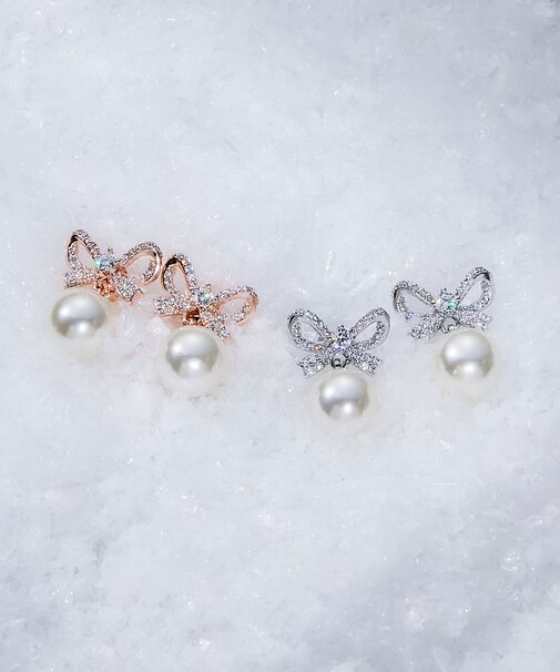 Cubic リボンパールピアス