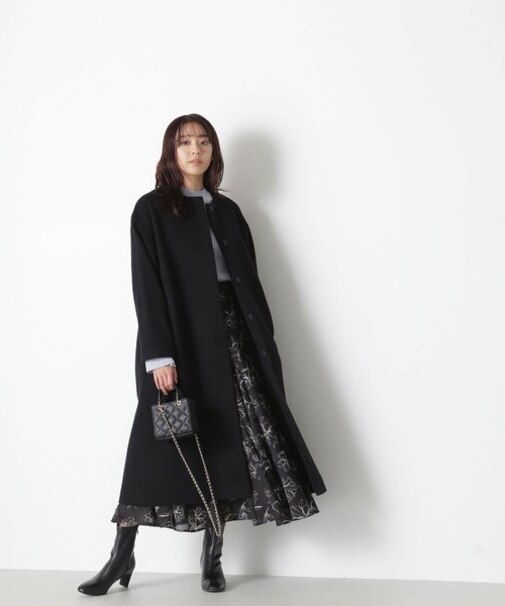 フォルムノーカラーモッサコート23AW