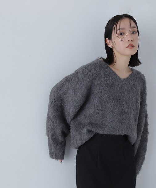 ＜起毛ニットシリーズ＞Ｖネックプルオーバー　24AW