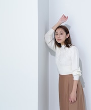 スリットネックシアーバルーンニット