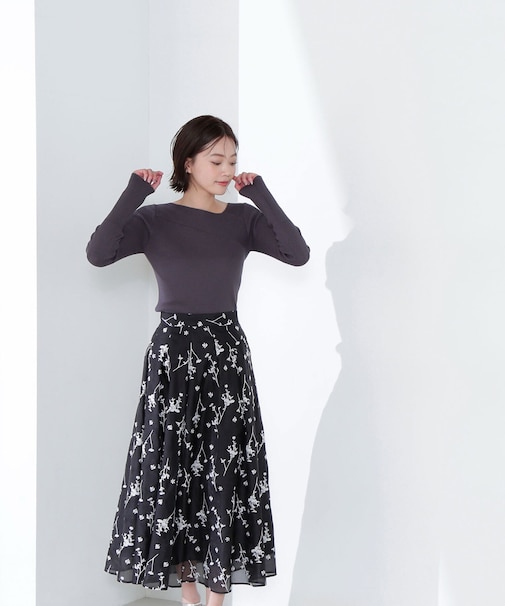 バイカラーフラワー刺繍フレアスカート