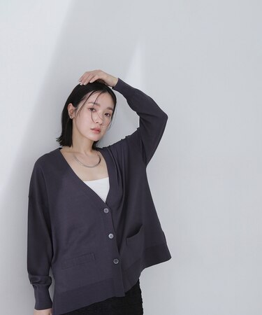 ベーシックカーディガン Vネックニット