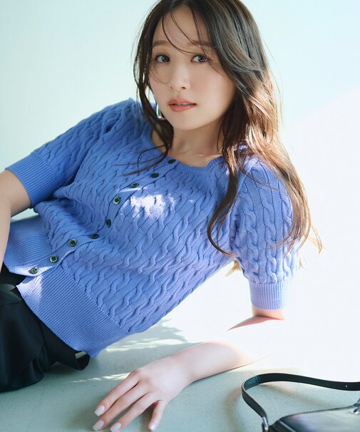 スクエアネックケーブルカーディガン