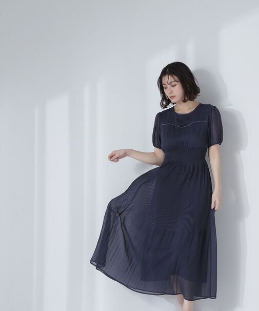 ヨークライン楊柳プリーツワンピース