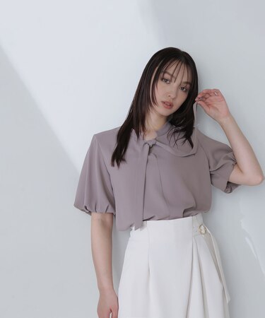 バルーンスリーブボウタイブラウス