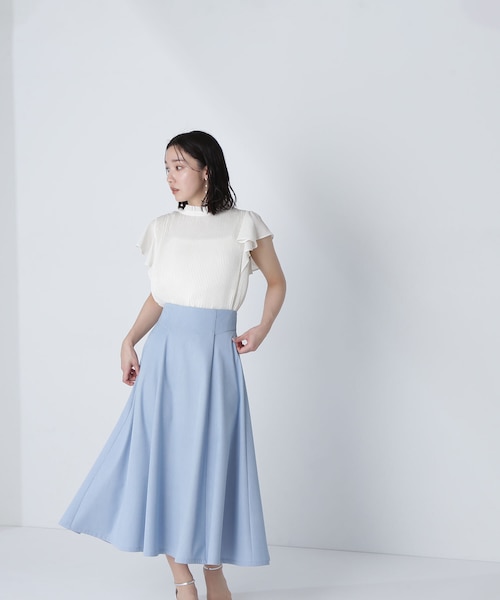 MADISONBLUE 2024ss ミモレフレアスカート　シャンブレー MADISONBLUE 2024ss ミモレフレアスカート シャンブレー - メルカリ
