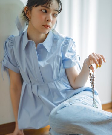 ギャザースリーブペプラムシャツ