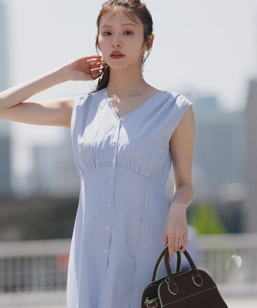 Vネックストライプワンピース