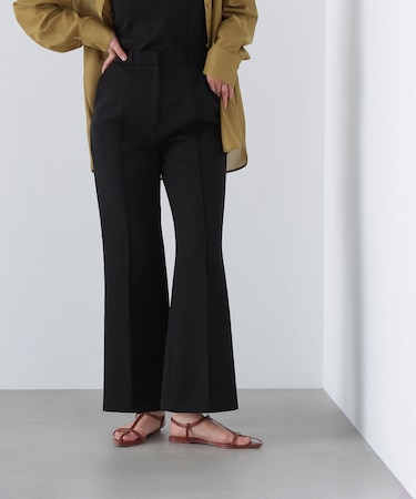 スリムフレアパンツ