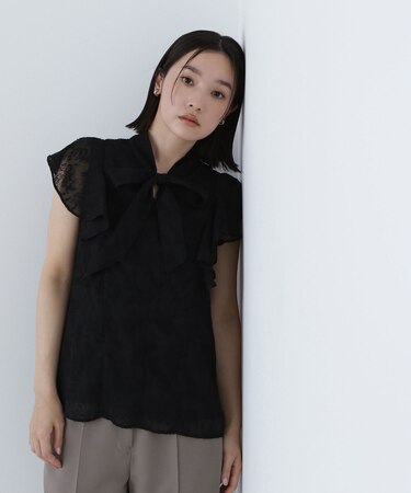 カットドビーボウブラウス