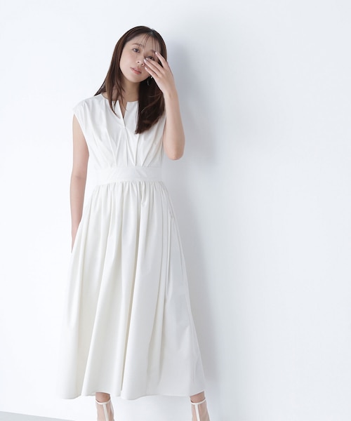 美品　ADORE　ボリュームタックパフ袖デザインワンピース　38 1748582170_276.jpg