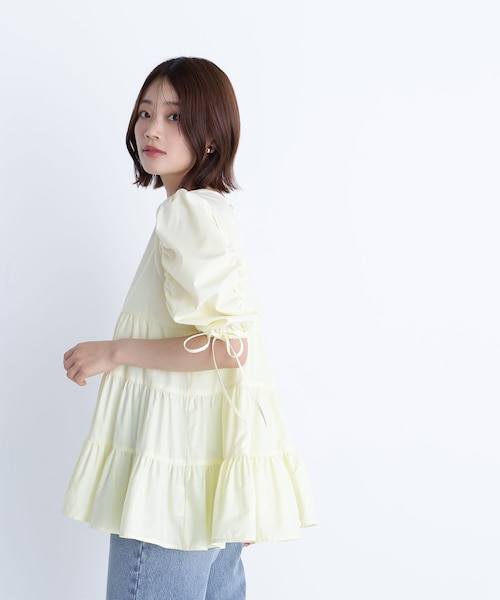 ギャザースリーブティアードチュニックブラウス｜ナチュラル