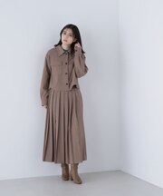 プリーツスカート