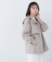 フーディードロストブルゾン