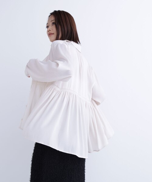 くまさん様 サテンペプラムブラウス