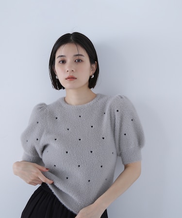 シャギーハート刺繍ニット