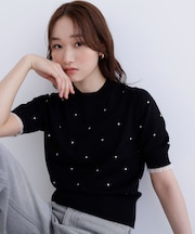 ドット刺繍ハーフスリーブニット