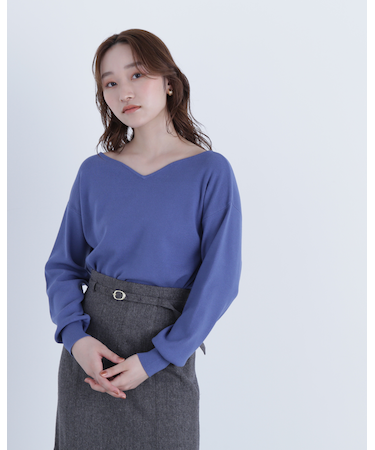 総針ベーシックシリーズ ニュアンスVネックニット