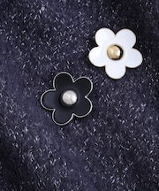 ノスタルジックフラワーブローチ