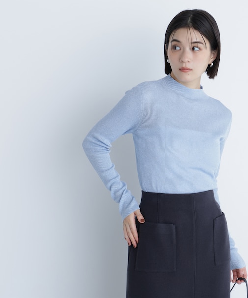 シャイニーハイネックニット