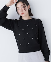 フラワー刺繍ニット