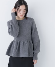 フォルムペプラムニット