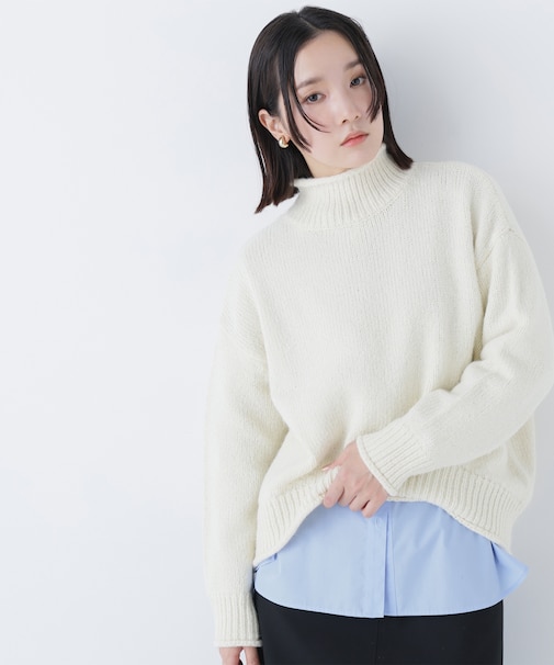 ロールネックニットブルオーバー