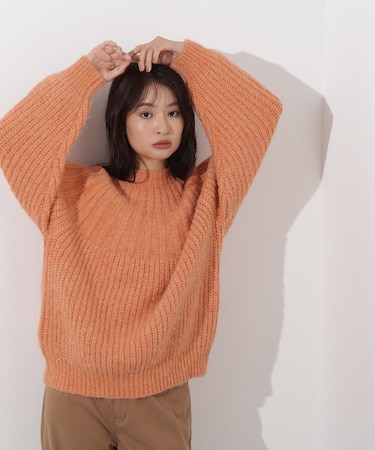 求心編みニット