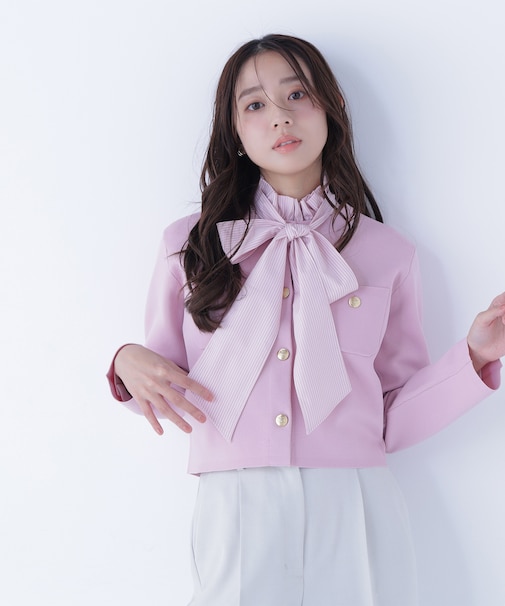 エンブレムボタンニットジャケット